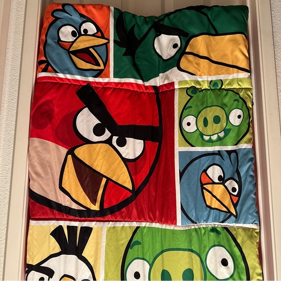 Angry Birds Sleeping Bag 30 in x 54 in - Picture 2 of 10
